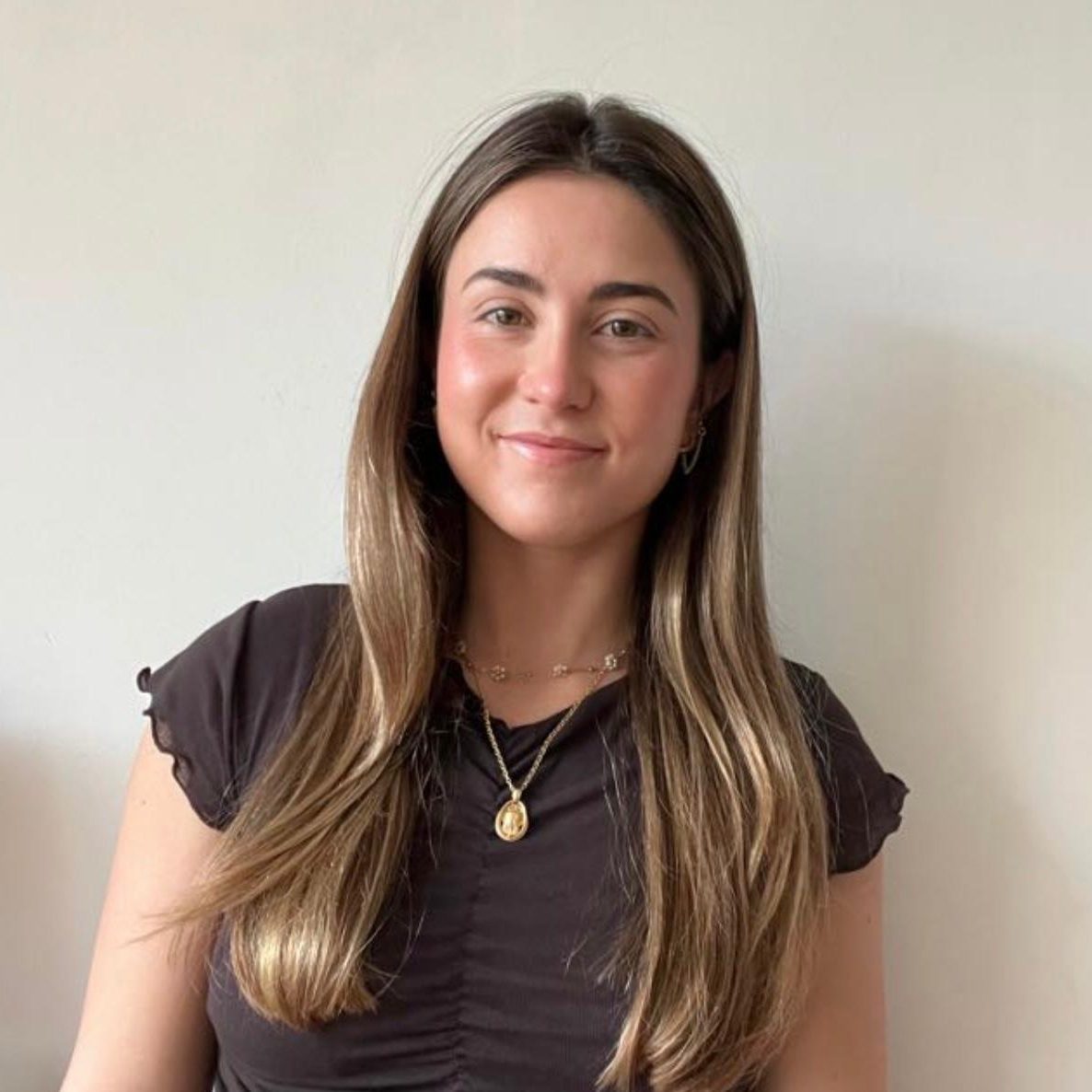 Laura Castilla psicóloga de adolescentes y de adultos